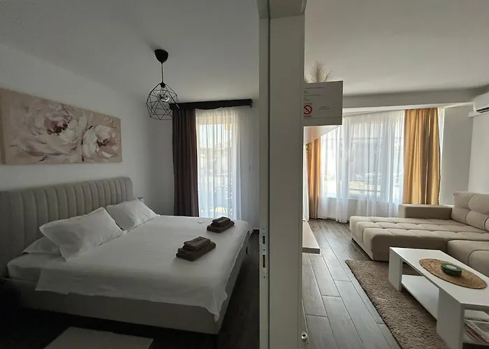 Daire Zgonjanin Silver *